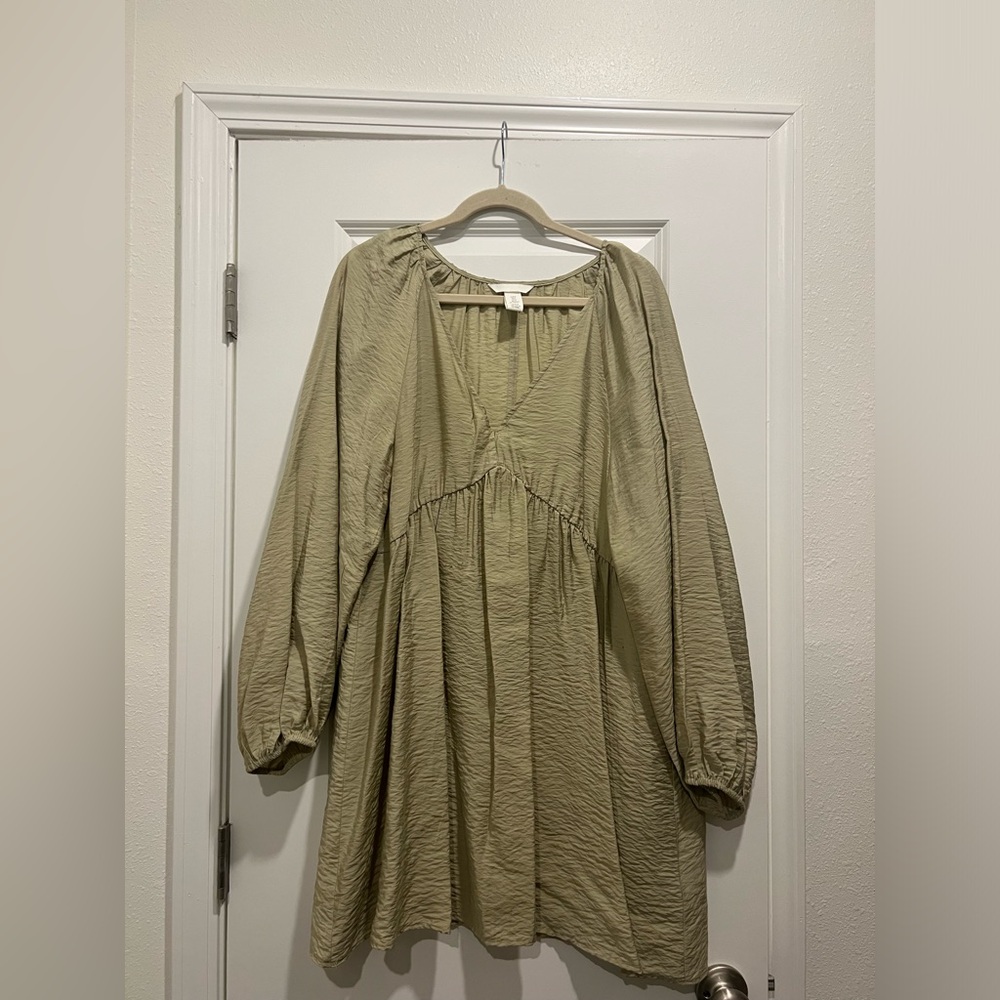 H&M Long Sleeve Olive Dress